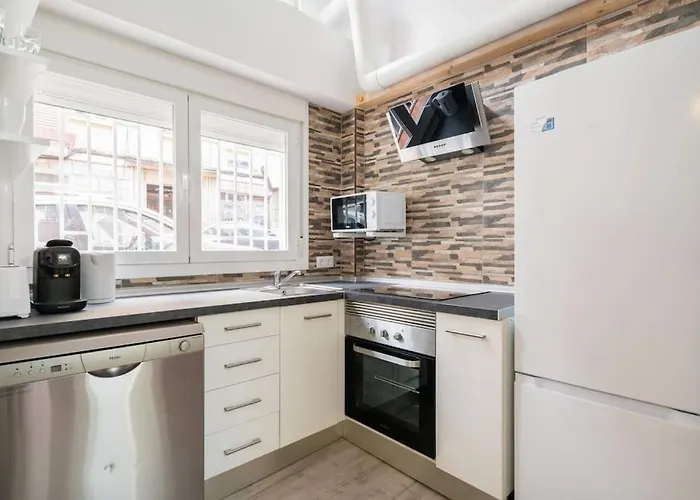 Charming Flat In Madrid-Rio